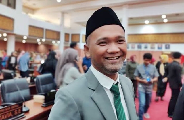 Pembatasan Medsos Anak Dinilai Tepat, DPRD Berau Tekankan Peran Orangtua