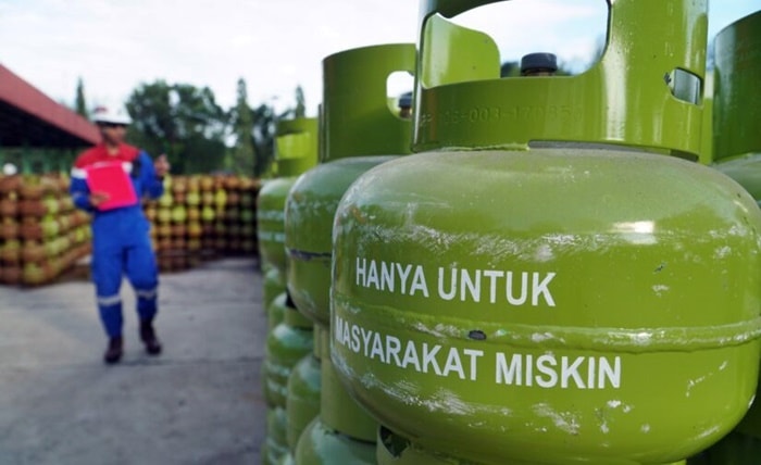 Pasutri Tertangkap Oplos LPG 3 Kg, Raup Rp1,35 Miliar per Hari